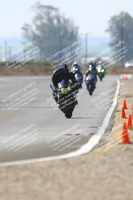 media/Sep-20-2025-TrackDaz (Sat) [[27f0cde673]]/B Group/220pm (Turn 9)/